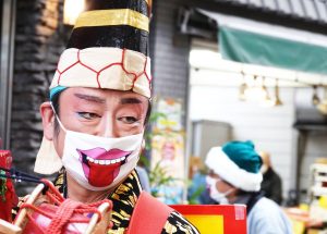 水道筋商店街で出会ったチンドン屋さん